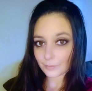 Meet your Posher, Briana